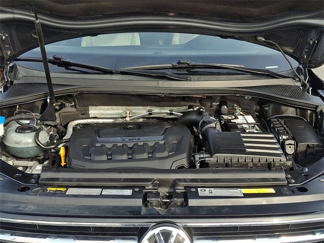 Thumbnail: 2018 Volkswagen Tiguan - 26