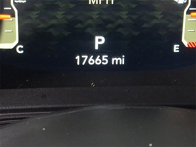 Thumbnail: 2025 Jeep Wrangler - 19