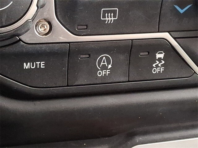 Thumbnail: 2018 Jeep Wrangler - 26