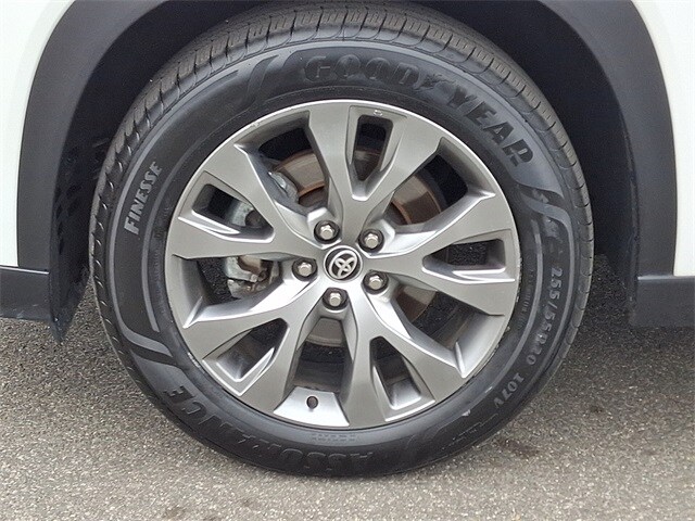 Thumbnail: 2024 Toyota Grand Highlander - 8