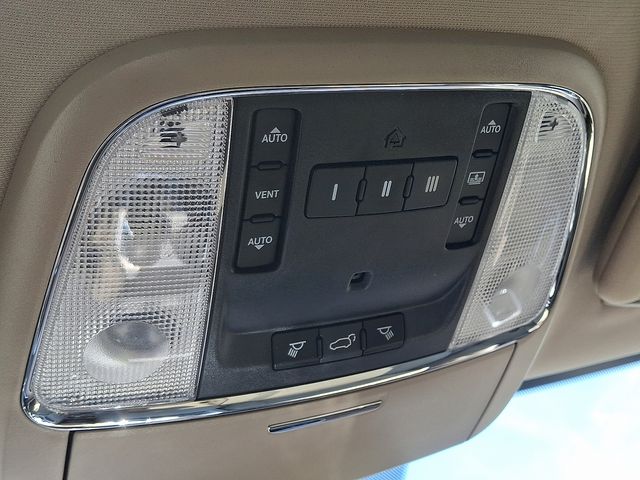 Thumbnail: 2018 Jeep Grand Cherokee - 21