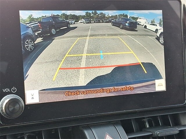 Thumbnail: 2023 Toyota RAV4 - 17