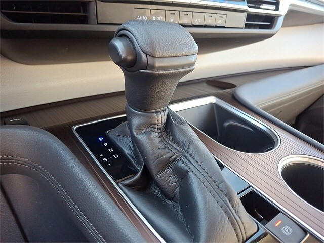 Thumbnail: 2021 Toyota Sienna - 15