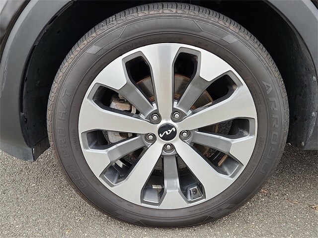 Thumbnail: 2022 Kia Telluride - 8