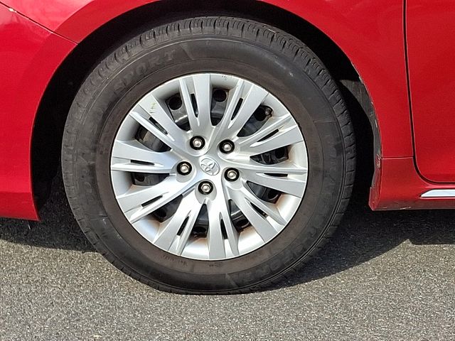 Thumbnail: 2014 Toyota Camry - 8