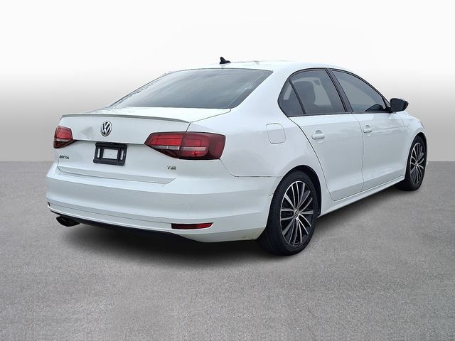 Thumbnail: 2016 Volkswagen Jetta - 4