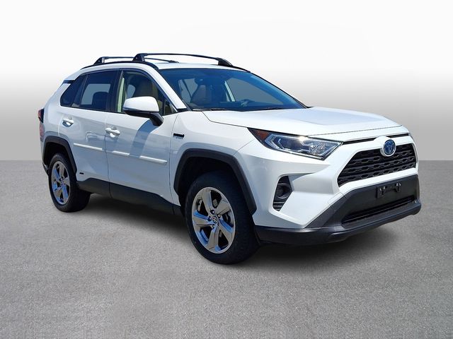 Thumbnail: 2021 Toyota RAV4 - 3