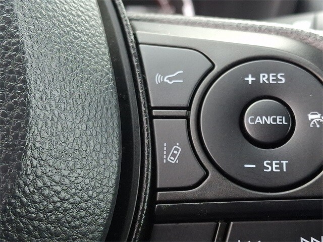 Thumbnail: 2024 Toyota RAV4 - 25