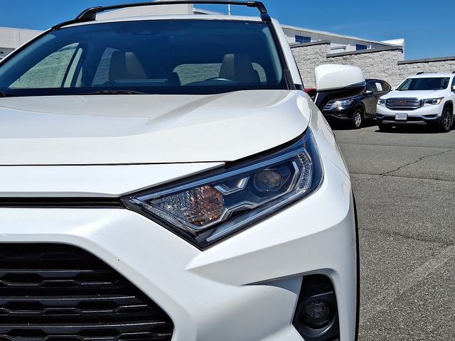 Thumbnail: 2021 Toyota RAV4 - 9