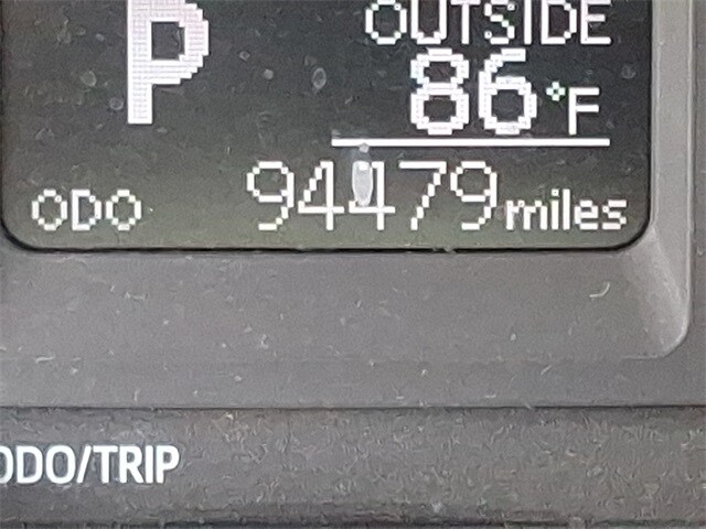 2019 Toyota Corolla LE 19