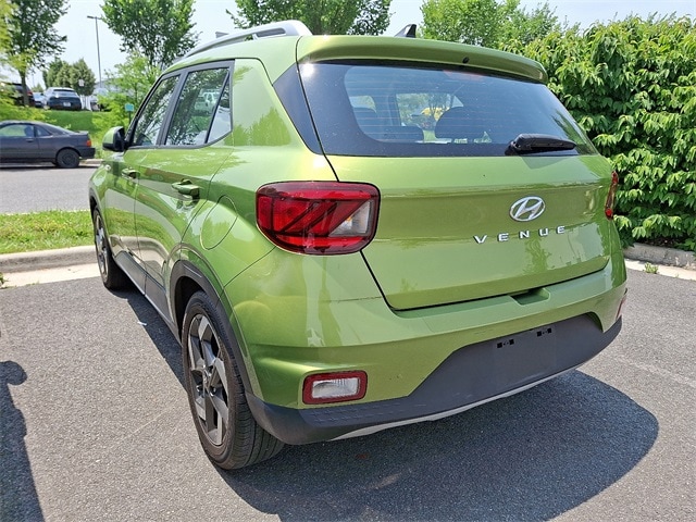 2022 Hyundai Venue SEL 4