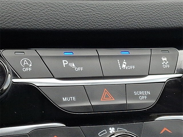 Thumbnail: 2024 Chrysler Pacifica - 25