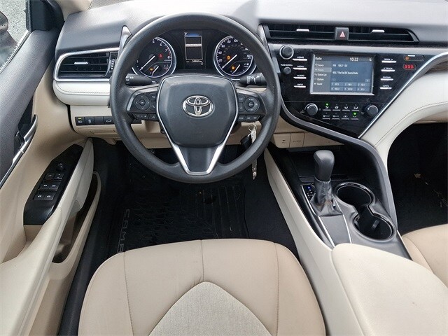 Thumbnail: 2018 Toyota Camry - 11