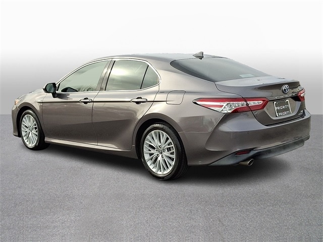 Thumbnail: 2020 Toyota Camry - 6