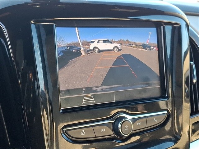 Thumbnail: 2023 Chevrolet Traverse - 18