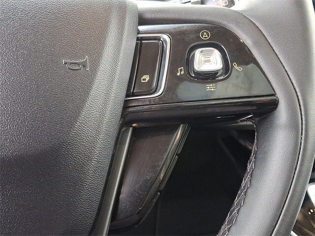 Thumbnail: 2023 Lincoln Corsair - 23