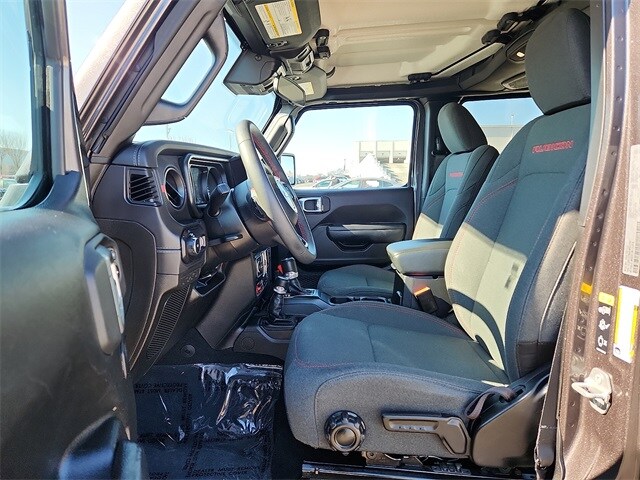 Thumbnail: 2025 Jeep Wrangler - 14