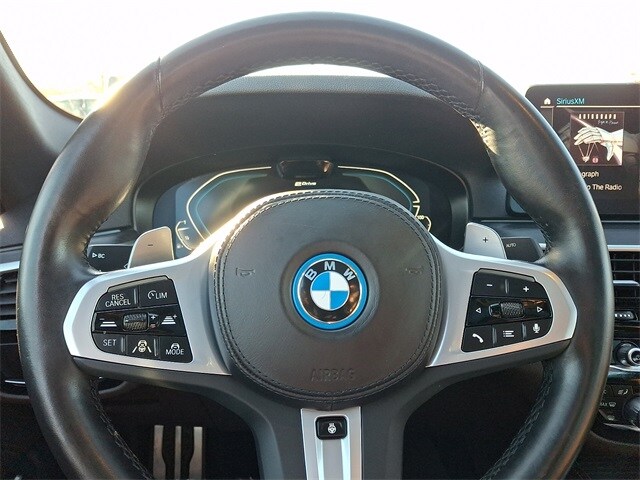 Thumbnail: 2023 BMW 5 Series - 20