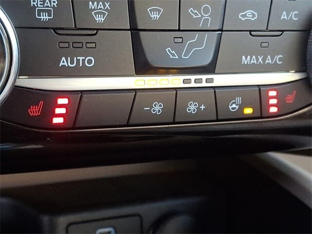 Thumbnail: 2022 Ford Escape - 24