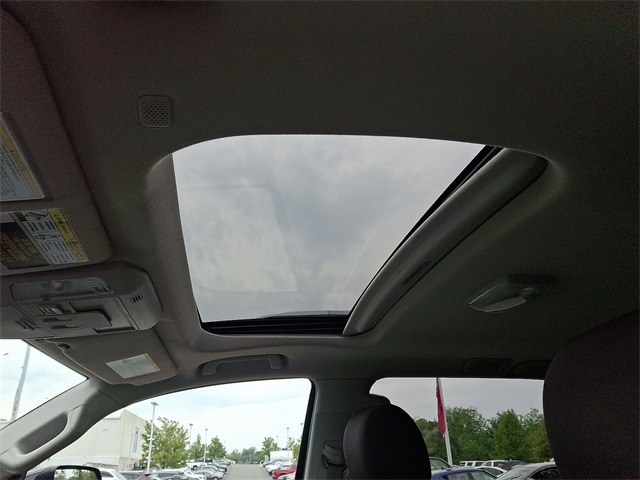 Thumbnail: 2021 Toyota Sequoia - 12