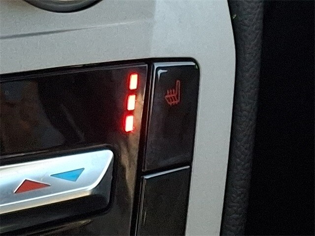 Thumbnail: 2023 Ford Explorer - 25