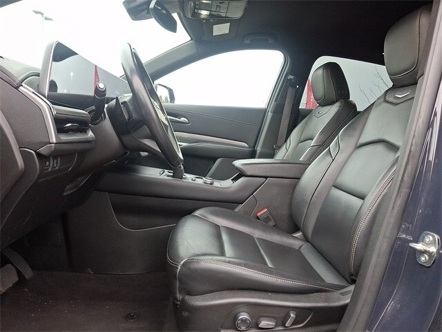 Thumbnail: 2024 Cadillac XT4 - 13