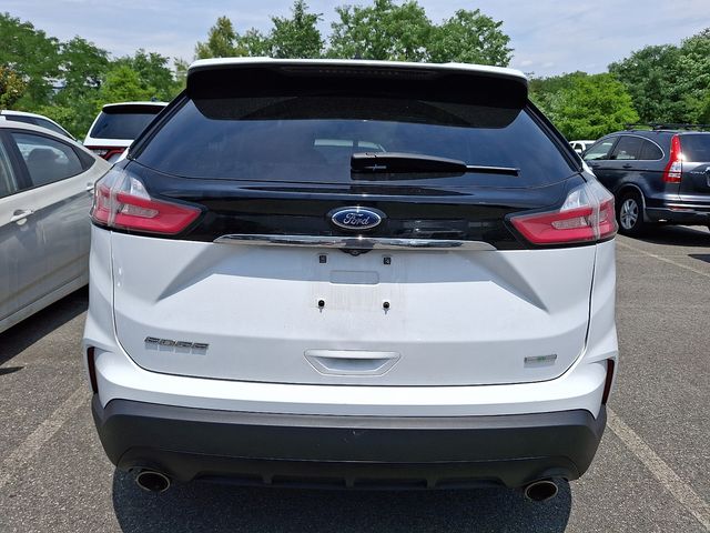 Thumbnail: 2019 Ford Edge - 8