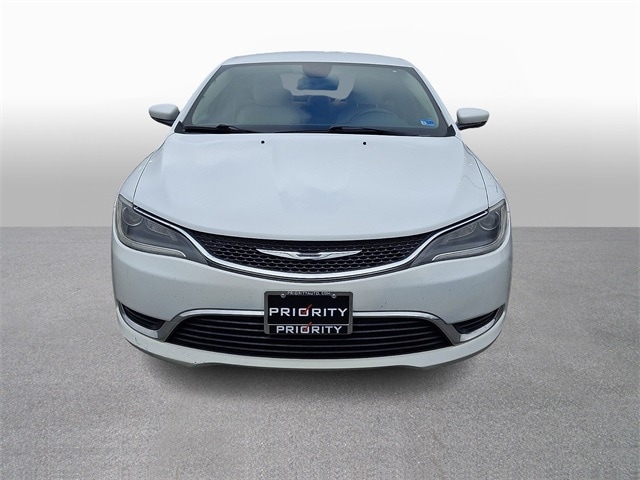Thumbnail: 2015 Chrysler 200 - 2