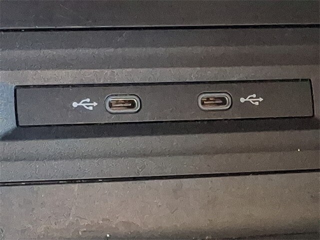 Thumbnail: 2022 Volkswagen Atlas - 22