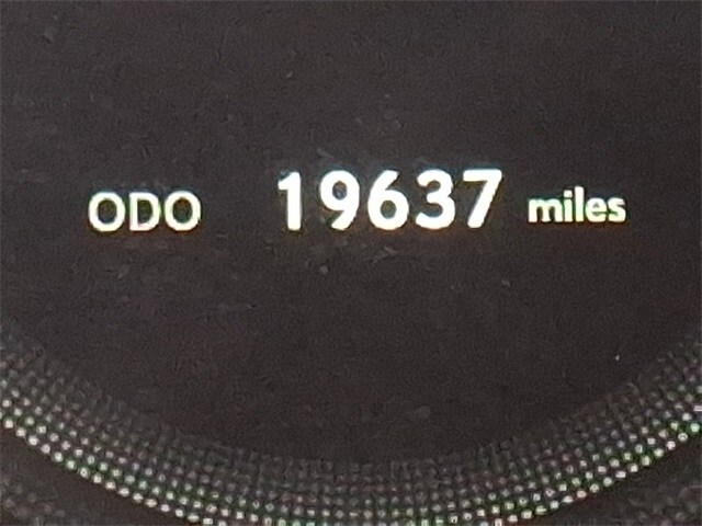 Thumbnail: 2021 Lexus UX - 20