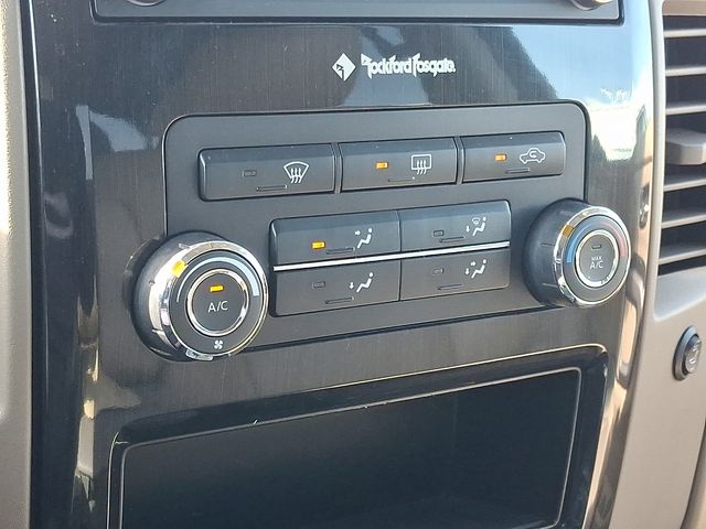 Thumbnail: 2015 Nissan Titan - 15