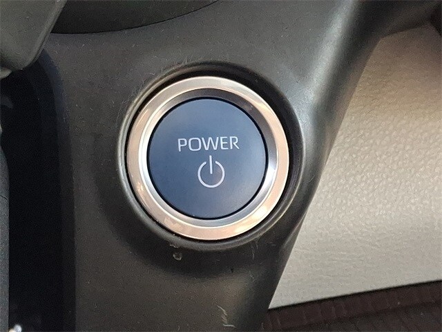 Thumbnail: 2023 Toyota Sienna - 23