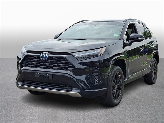 Thumbnail: 2022 Toyota RAV4 - 1