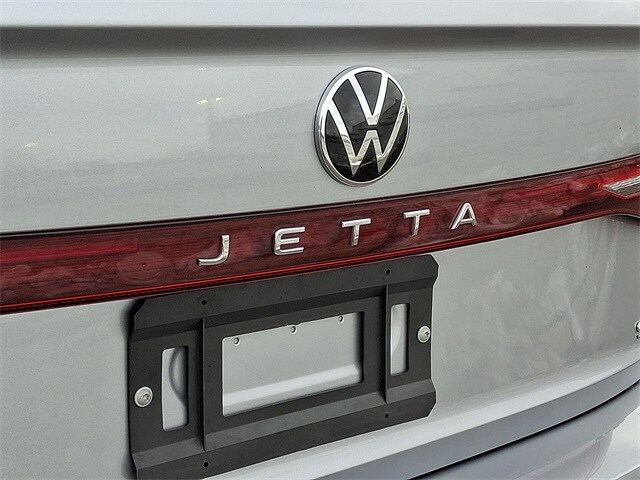 Thumbnail: 2025 Volkswagen Jetta - 31