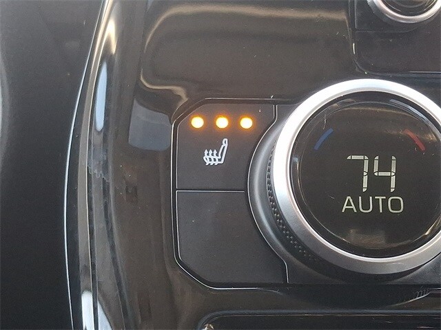 Thumbnail: 2024 Toyota Highlander - 25