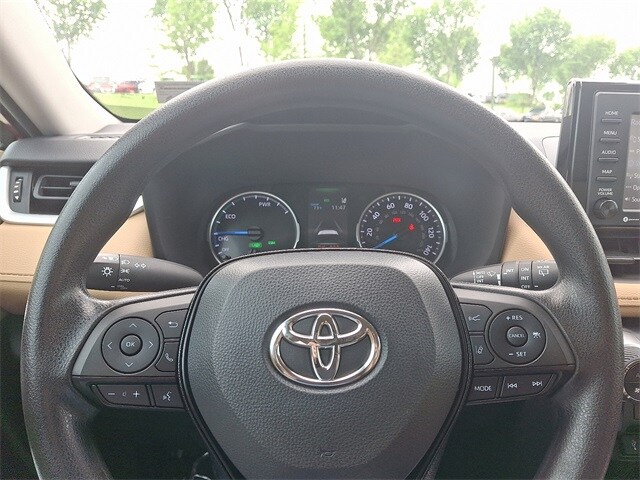 Thumbnail: 2022 Toyota RAV4 - 15