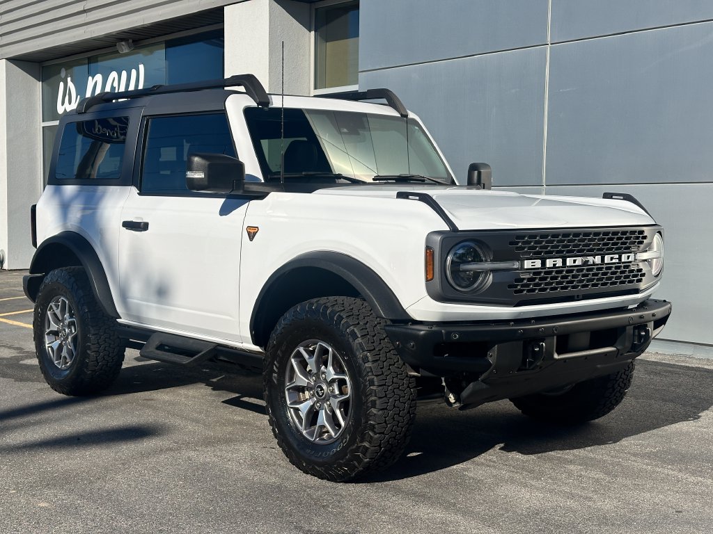 2024 Ford Bronco 2-Door Badlands