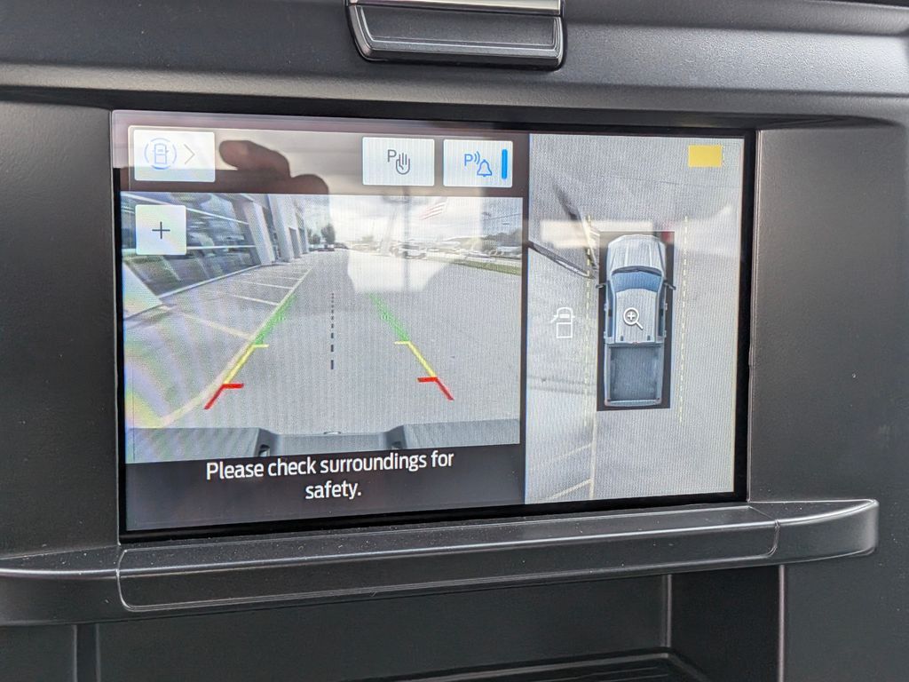 2026 Ford F-350 Super Duty XLT - Photo 14