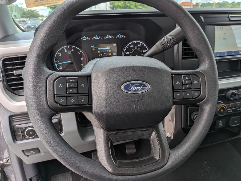 2026 Ford F-350 Super Duty XLT - Photo 12