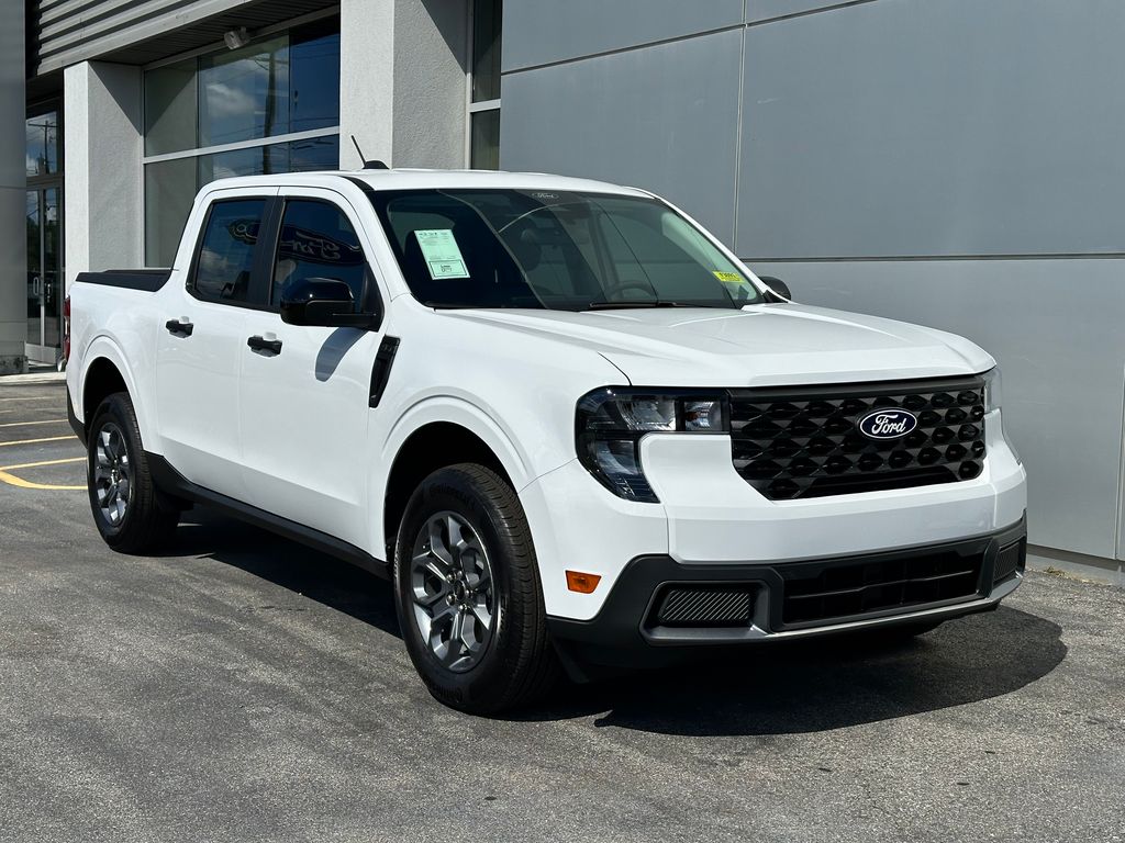 2026 Ford Maverick XLT Truck