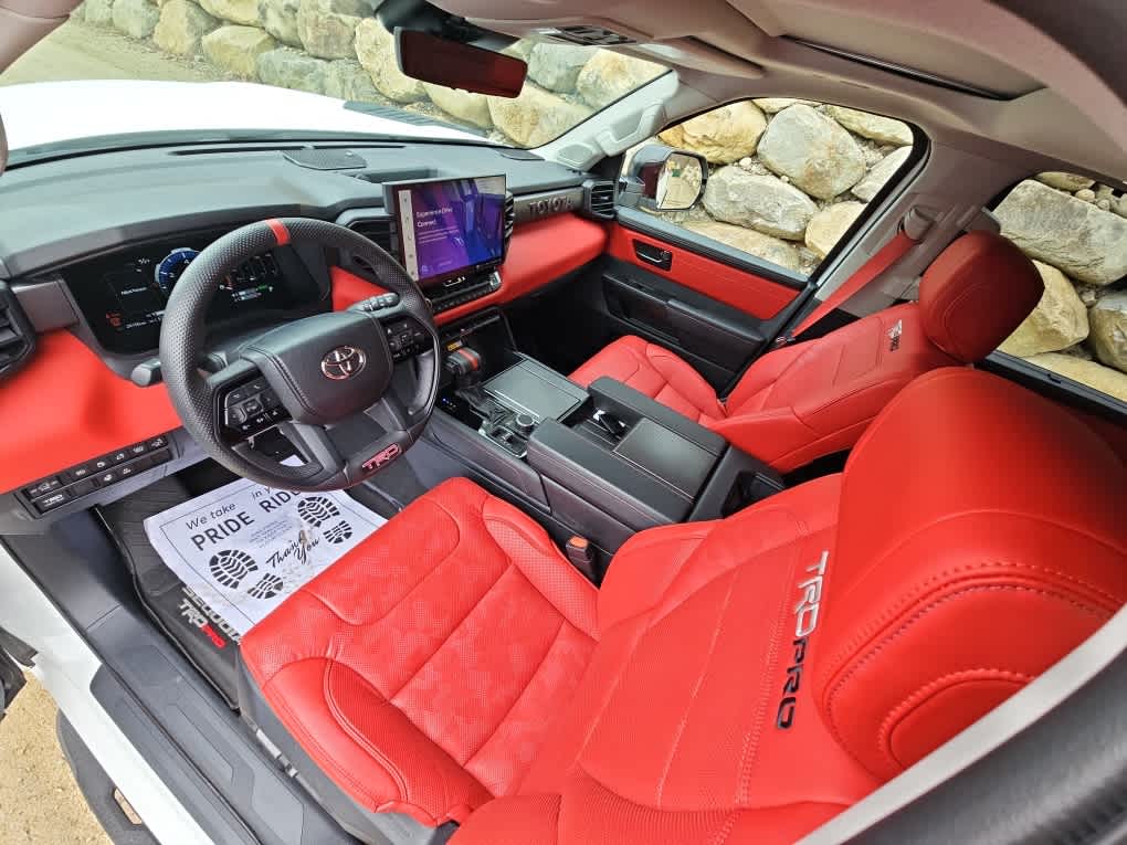 2023 Toyota Sequoia TRD Pro - Photo 18