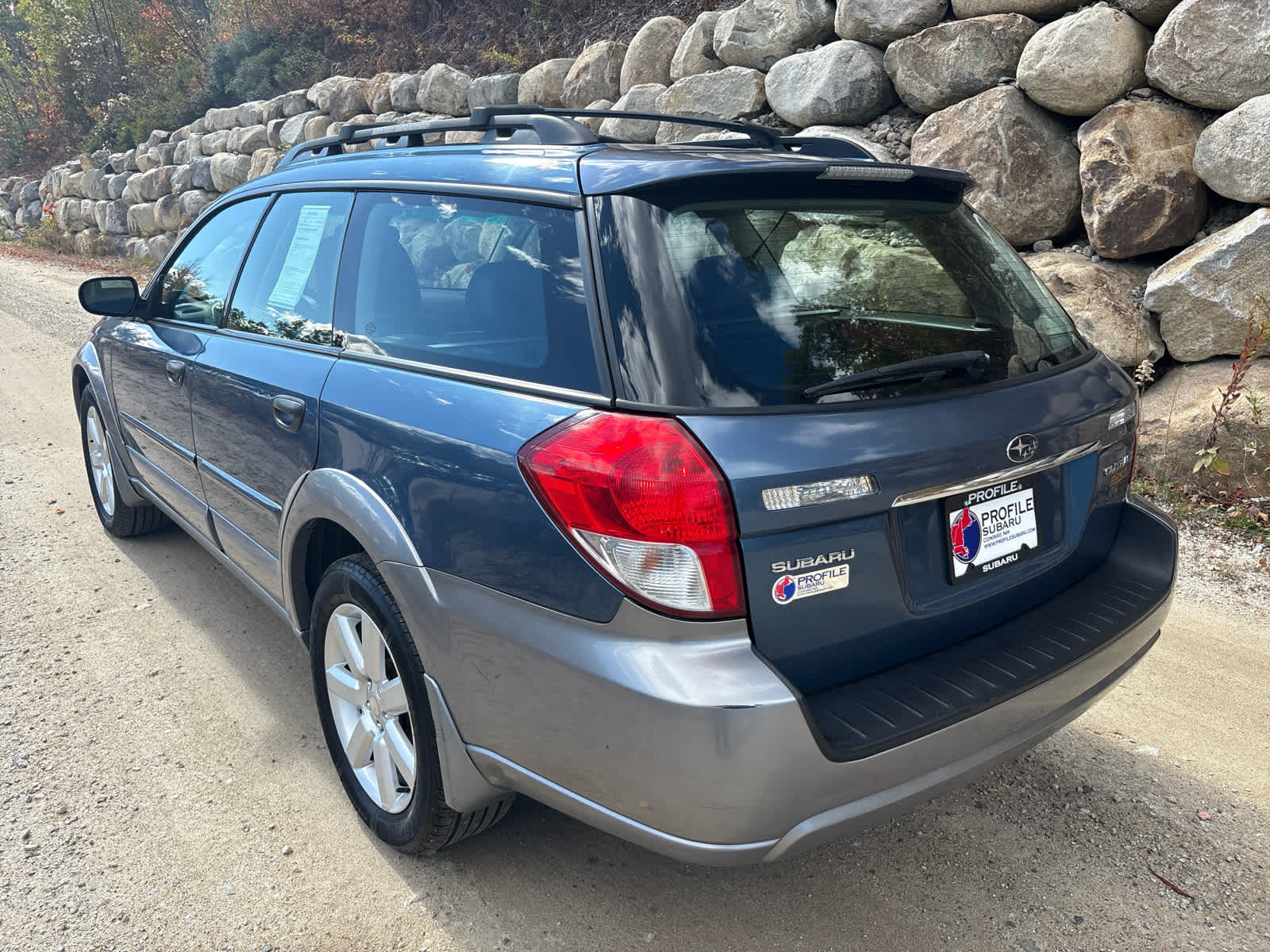Used 2009 Subaru Outback 2.5i with VIN 4S4BP61CX97338862 for sale in Albany, NH