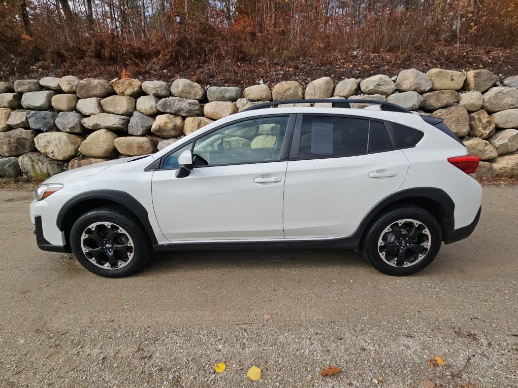 2021 Subaru Crosstrek Premium photo 2