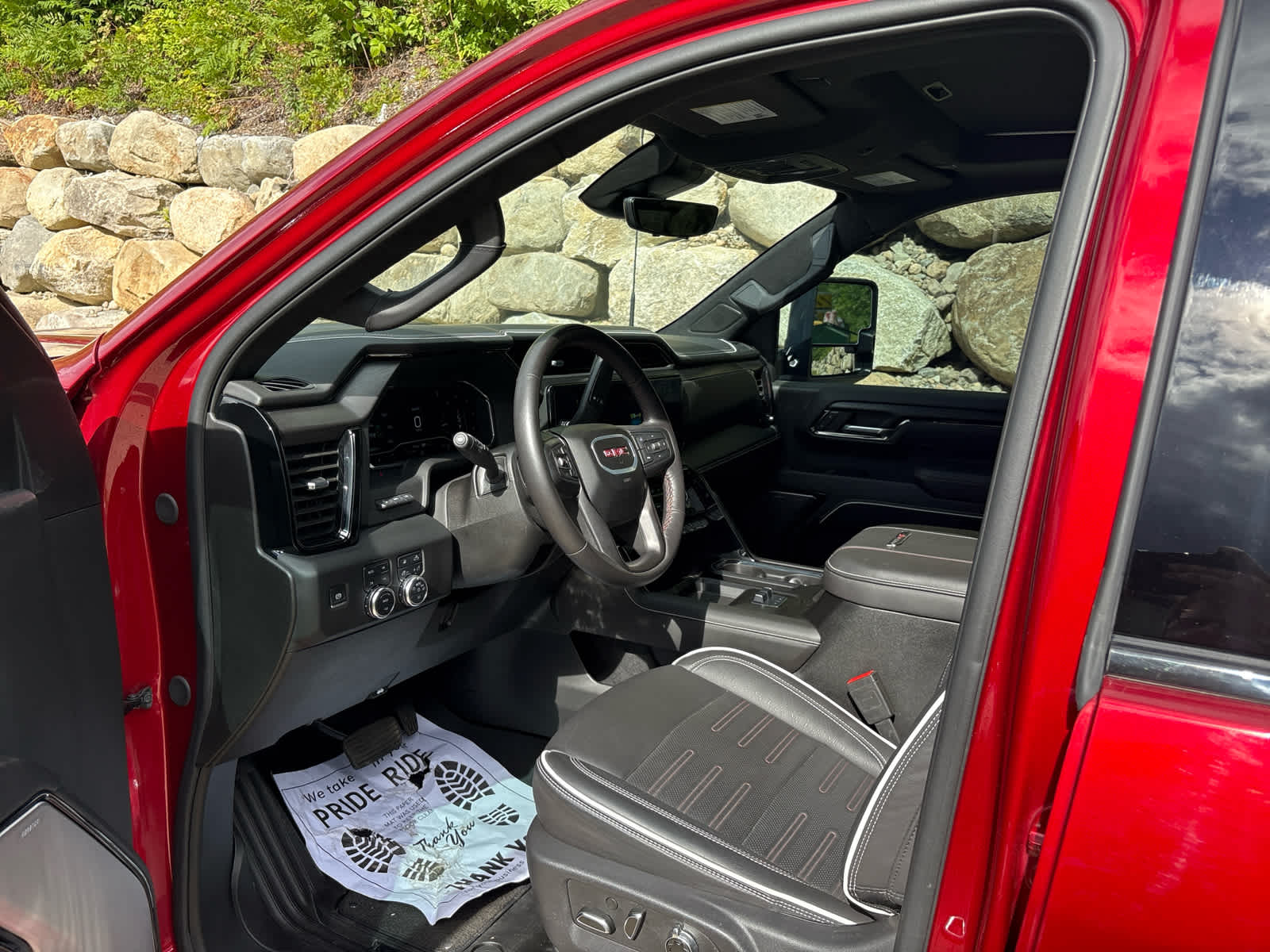2025 GMC Sierra 2500HD AT4X - Photo 13