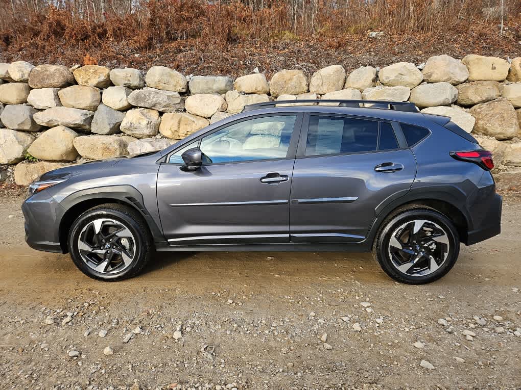 2024 Subaru Crosstrek Limited photo 2