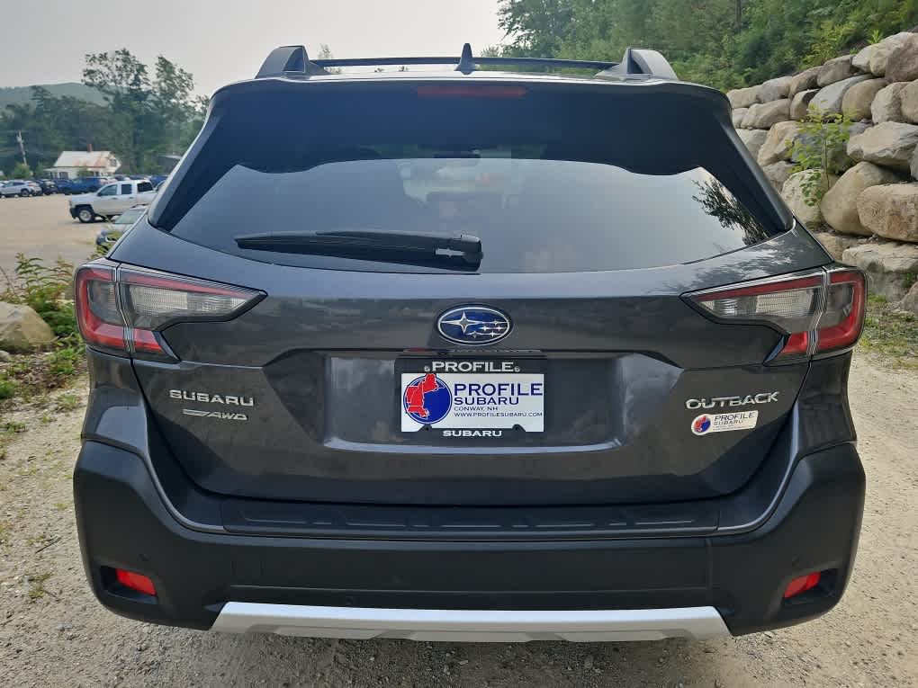 2023 Subaru Outback Limited photo 3