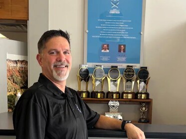 Staff member Jeremy Roy from ID_353090527458