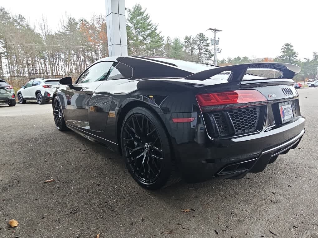 2017 Audi R8 V10 Plus Quattro photo 3