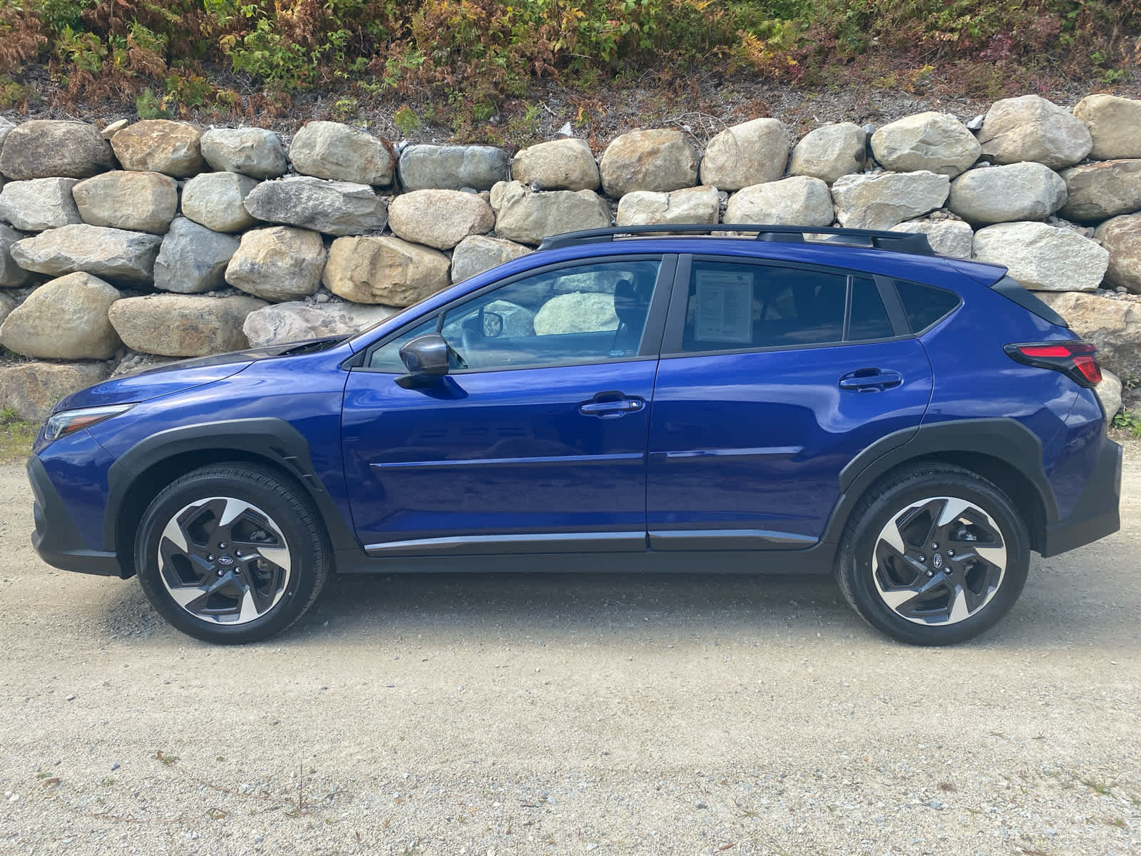 2024 Subaru Crosstrek Limited photo 2