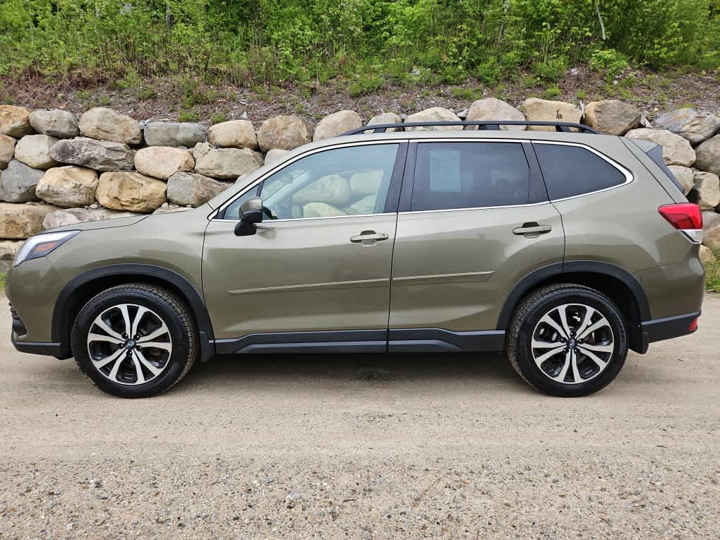 Used 2022 Subaru Forester Limited with VIN JF2SKANC0NH492552 for sale in Conway, NH